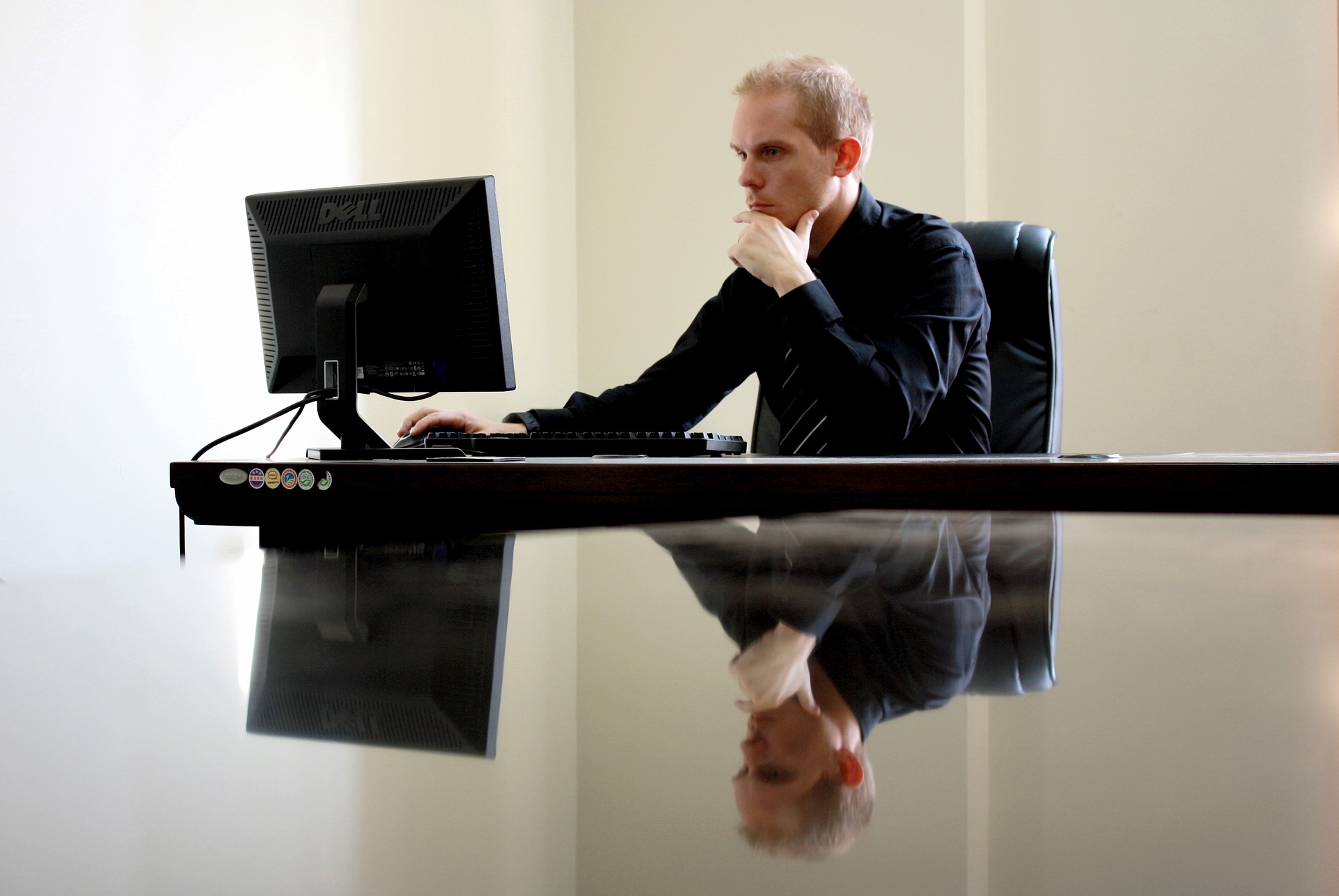 business-man-lo.jpg
